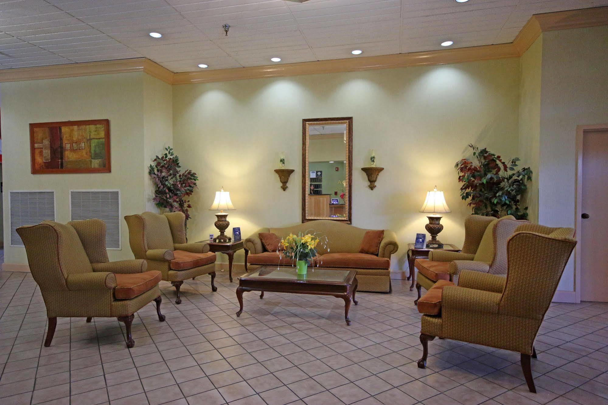 Ramada By Wyndham Wytheville Eksteriør bilde