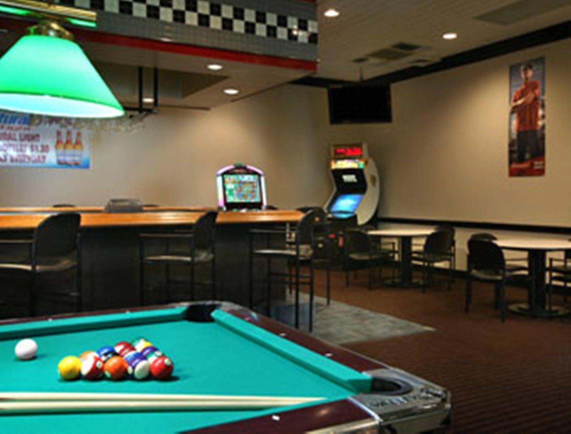 Ramada By Wyndham Wytheville Eksteriør bilde